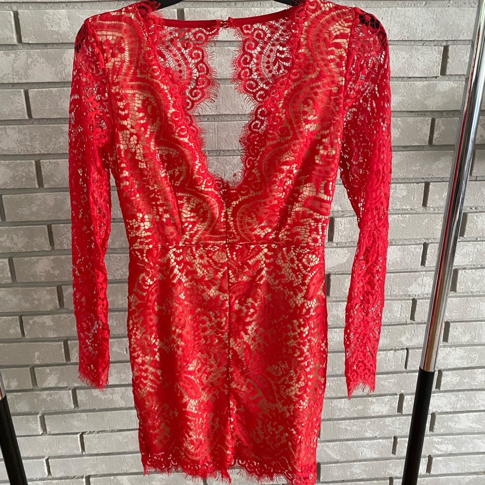 Lace long sleeve bodycon dress